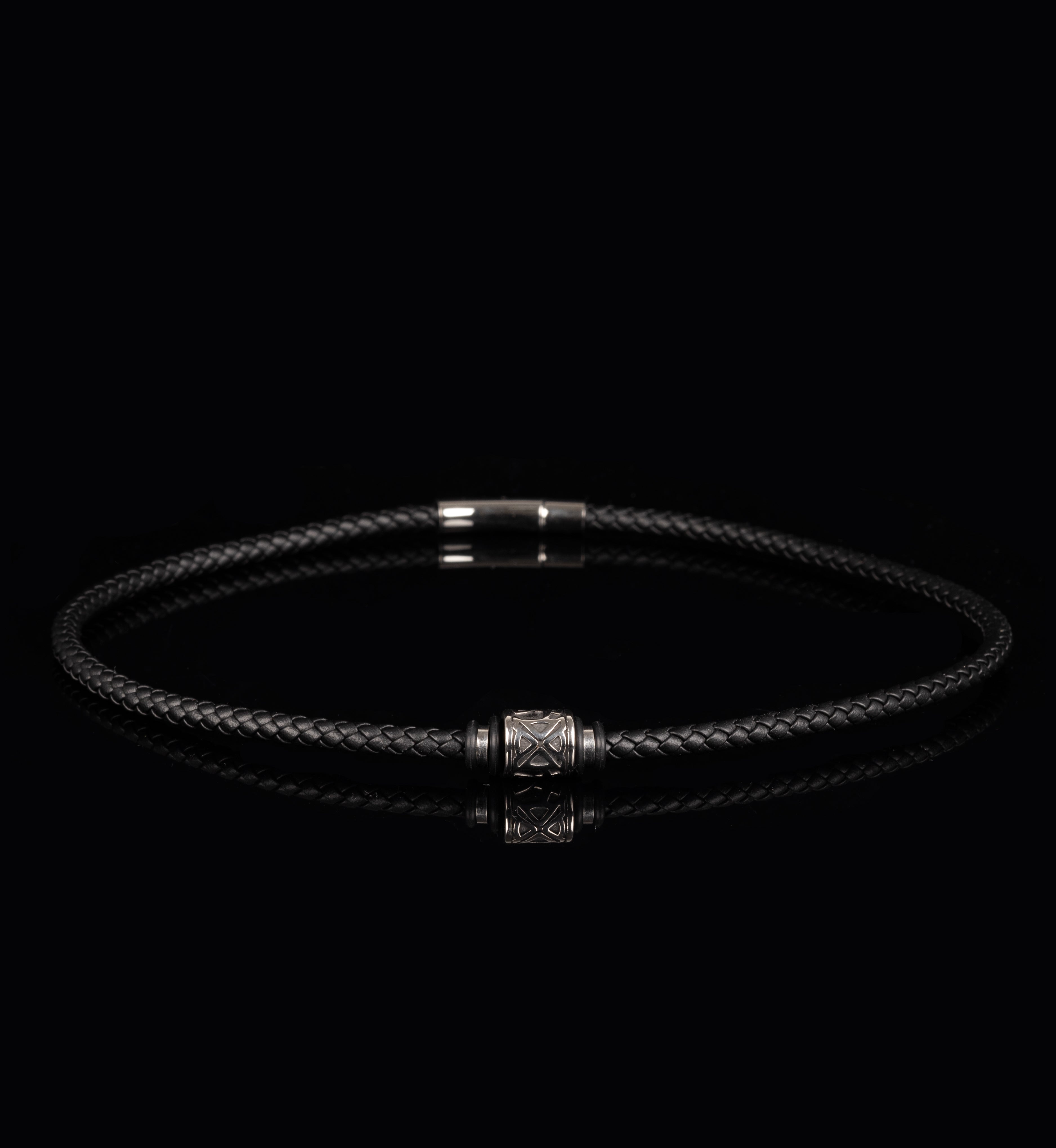 Schwarze Herren-Lederkette mit Edelstahl-Beads | Geflochten & Stilvoll