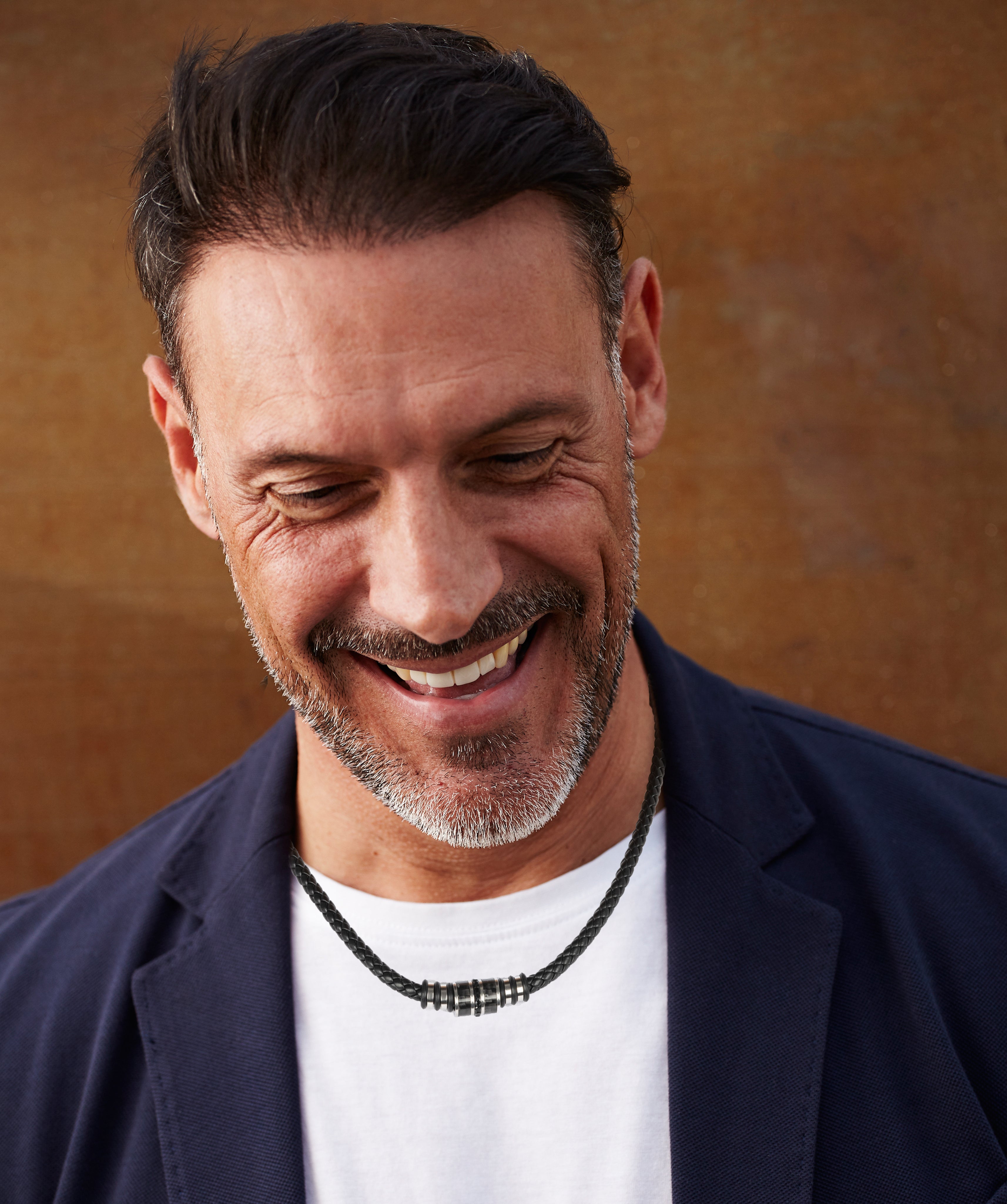 Herren Lederkette mit Edelstahl-Detail – Perfektes Accessoire für Männer