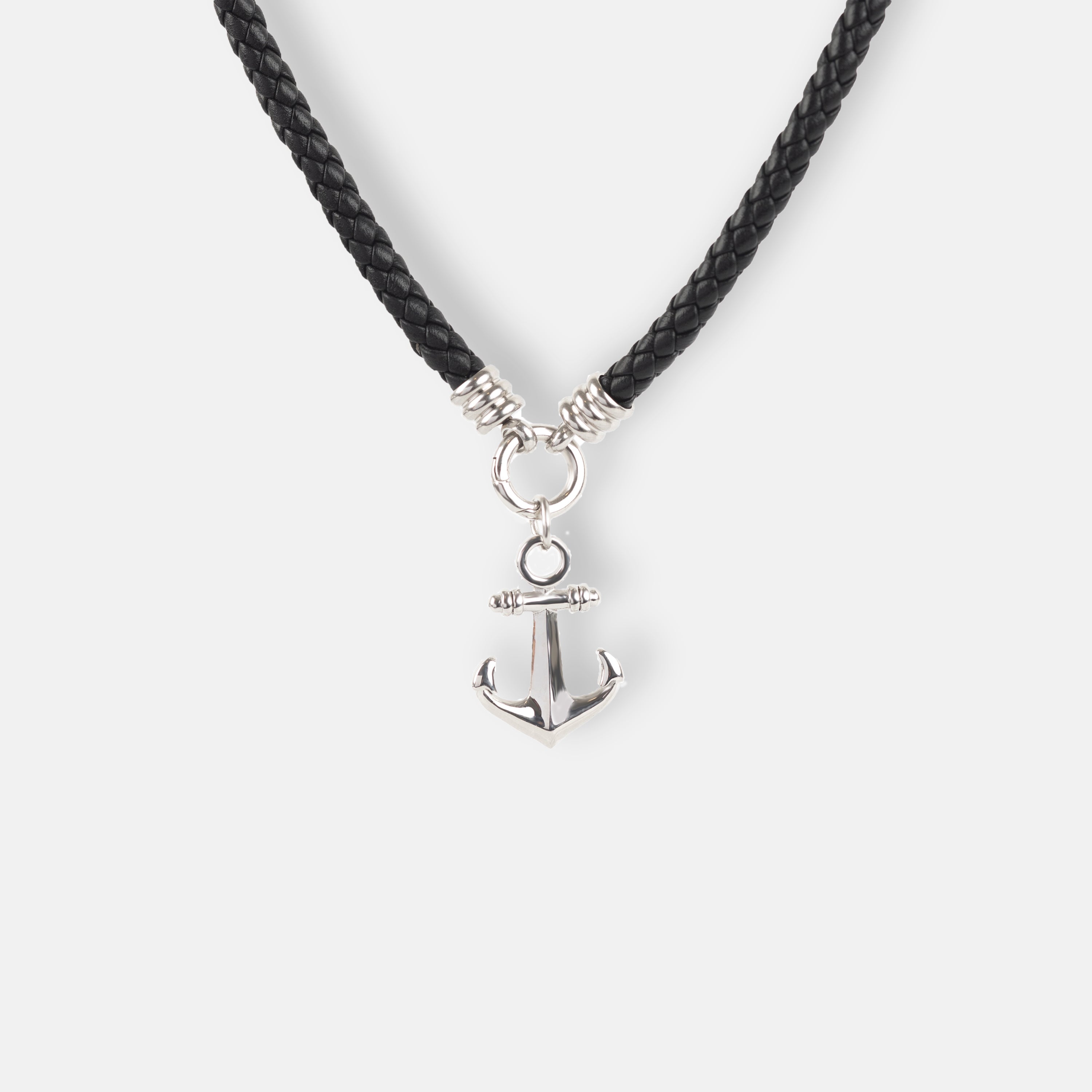 Exklusive Lederhalsketten für Herren – Hochwertiger Herrenschmuck aus Leder und Edelstahl