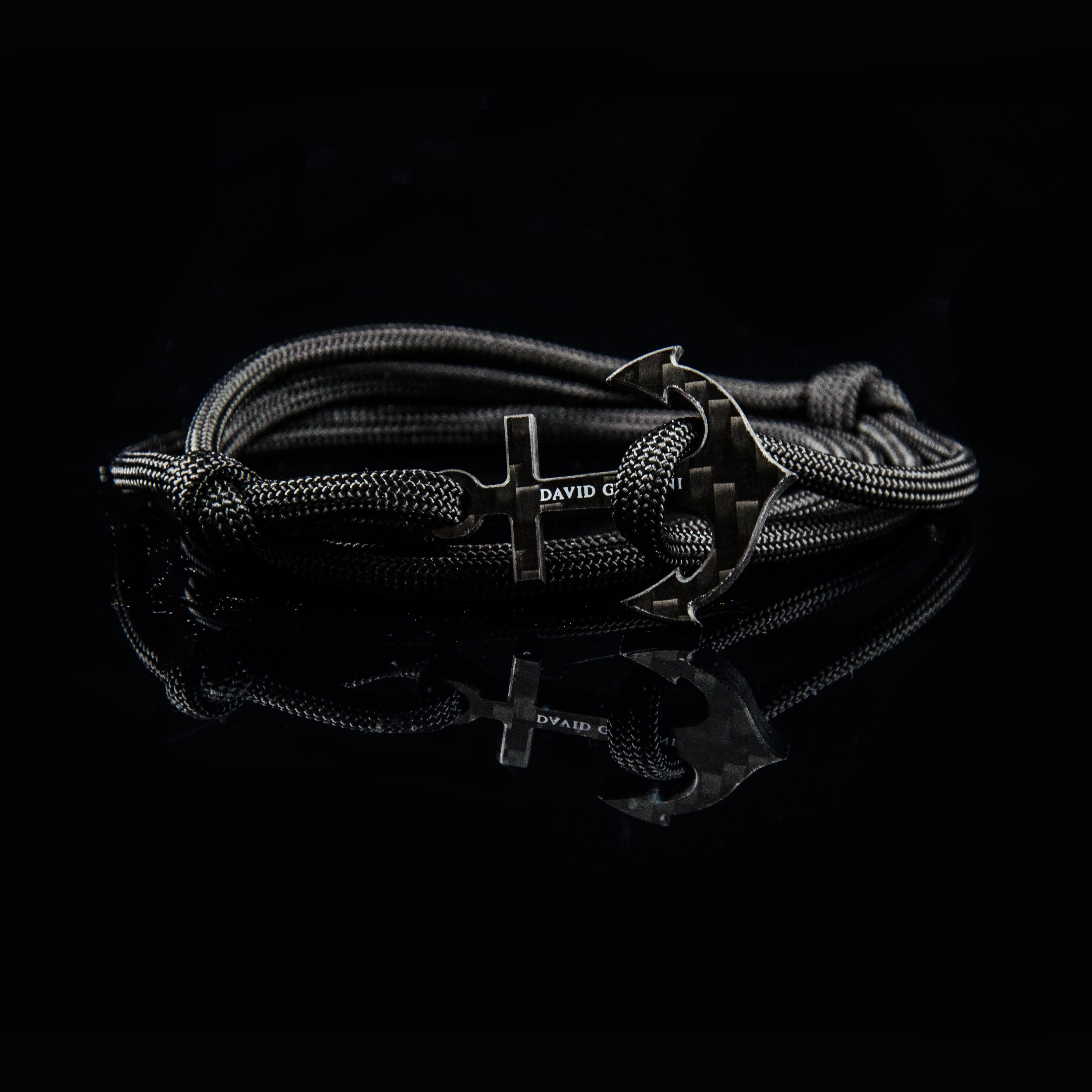 Carbon Anker Armband aus Paracord Nylon