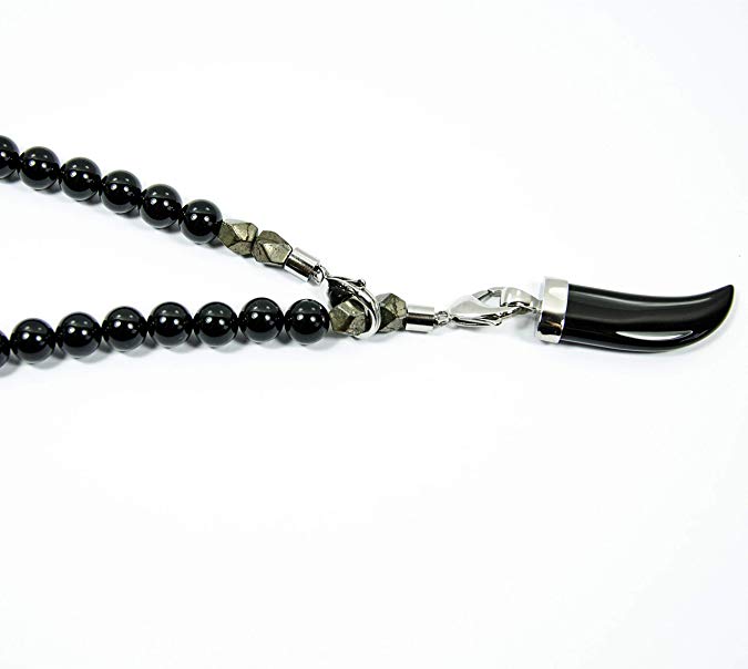 Perlenkette Onyx Steine mit Fangzahn aus Onyx